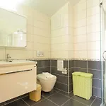 Hotel apartamentowy Milkyway & 3*