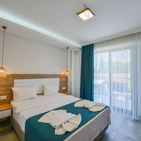 Milkyway & Hotel apartamentowy Ölüdeniz