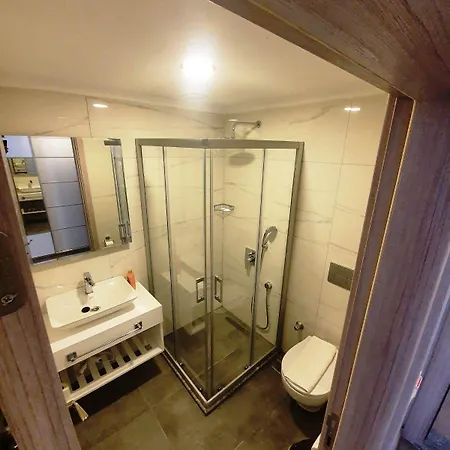 Milkyway & Apartmanhotel 3*