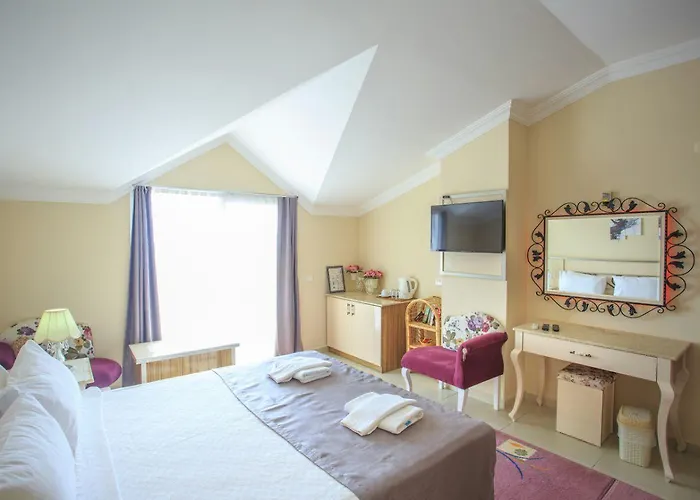 Milkyway Apart&hotels Lejlighedshotel 3*