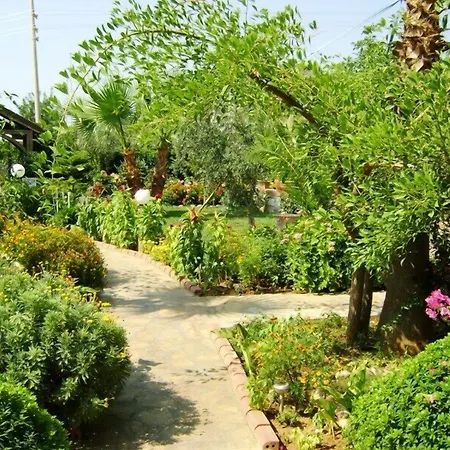 Milkyway & Aparthotel 3*